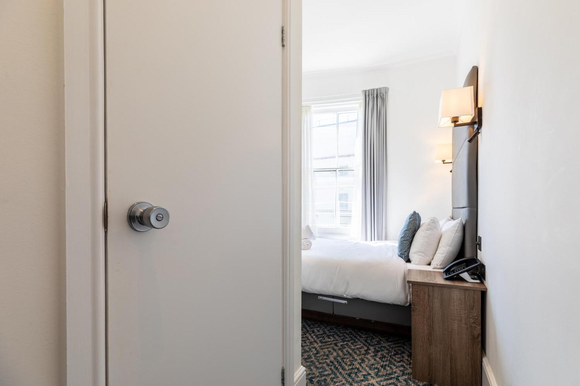 The Chapter Hotels - The J Hyde Park ロンドン エクステリア 写真