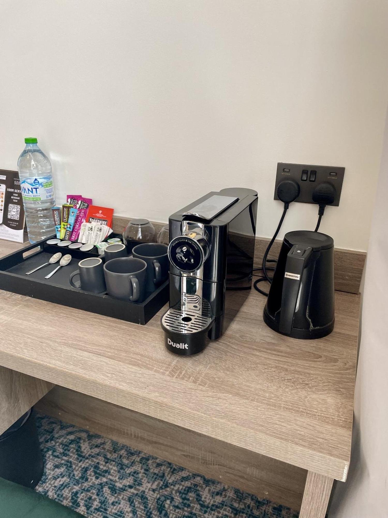 The Chapter Hotels - The J Hyde Park ロンドン 部屋 写真